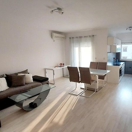 Apartman Near Fazana-500 From The Sea Fažana Exterior foto