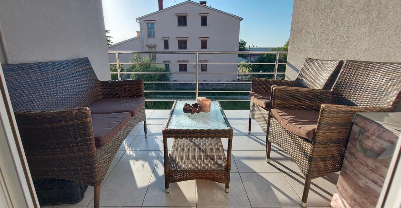 Apartman Near Fazana-500 From The Sea Fažana Exterior foto